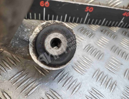 Рычаг передний правый Volkswagen Passat B6 (3C) 2005-2010  Volkswagen Passat Passat B6 (3C) 2005-2010