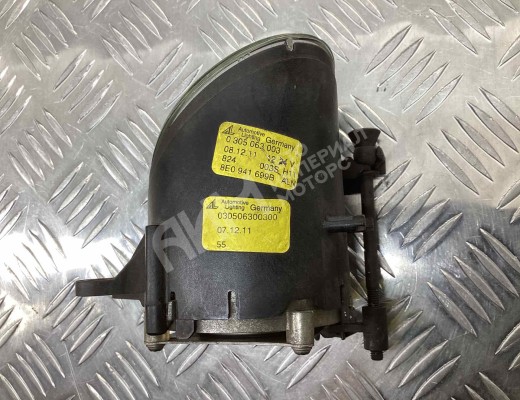 Фара противотуманная левая Audi A4 B6 (8EC, 8E5) 2000-2004  Audi A4 A4 B6 (8EC, 8E5) 2000-2004
