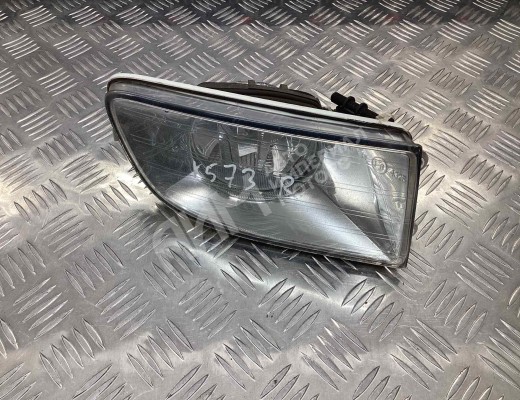 Фара противотуманная правая Skoda Octavia A5 (1Z) 2004-2008  Skoda Octavia Octavia A5 (1Z) 2004-2008