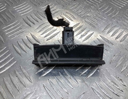 Кнопка открытия багажника Peugeot Rifter (K9) 2018-н.в.  Peugeot Rifter Rifter (K9) 2018-н.в.