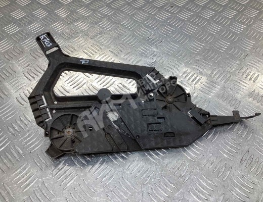 Крепление фары правой Skoda Octavia A5 (1Z) 2004-2008  Skoda Octavia Octavia A5 (1Z) 2004-2008