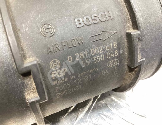 Расходомер воздуха Volkswagen Passat B5 (3B) 1996-2000  Volkswagen Passat Passat B5 (3B) 1996-2000