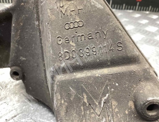 Кронштейн КПП Audi A6 C5 (4B) 1997-2001  Audi A6 A6 C5 (4B) 1997-2001
