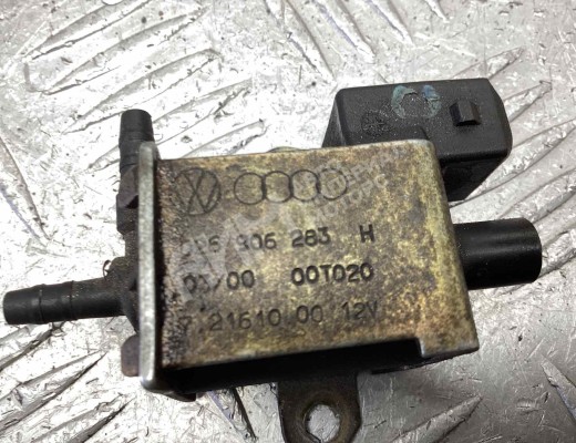 Клапан электромагнитный Audi A6 C5 (4B) 1997-2001  Audi A6 A6 C5 (4B) 1997-2001