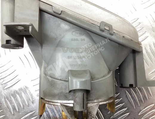 Фара противотуманная левая Volvo V70 II (SW) 2000-2008  Volvo V70 V70 II (SW) 2000-2008