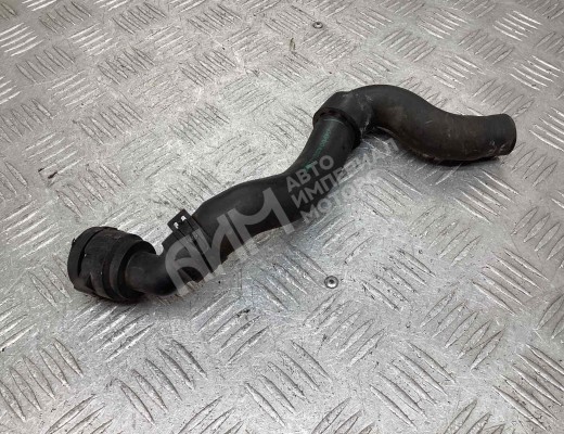 Патрубок отопителя (печки) Volkswagen Golf IV (1J) 1997-2004  Volkswagen Golf Golf IV (1J) 1997-2004