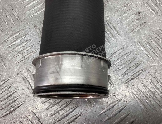 Патрубок интеркулера Volkswagen Golf+ V (5M) 2005-2014  Volkswagen Golf Plus Golf+ V (5M) 2005-2014