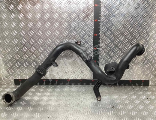 Патрубок интеркулера Volkswagen Golf+ V (5M) 2005-2014  Volkswagen Golf Plus Golf+ V (5M) 2005-2014