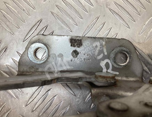 Петля капота Volkswagen Caddy III (2K) 2004-2010  Volkswagen Caddy Caddy III (2K) 2004-2010
