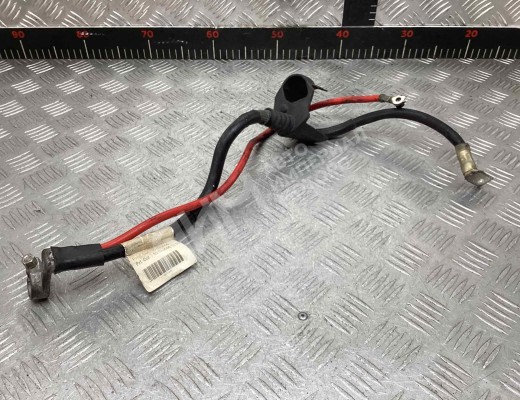 Клемма аккумулятора плюс Volkswagen Golf+ V (5M) 2005-2014  Volkswagen Golf Plus Golf+ V (5M) 2005-2014