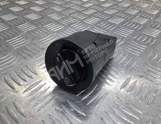 Переключатель света Volkswagen Golf IV (1J) 1997-2004  Volkswagen Golf Golf IV (1J) 1997-2004
