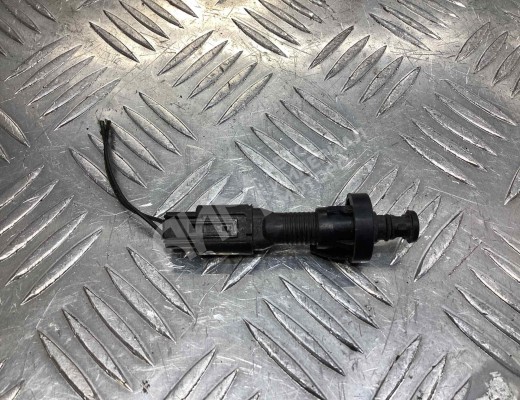 Выключатель концевой (концевик) Ford Transit Connect I 2002-2009  Ford Transit Connect Transit Connect I 2002-2009