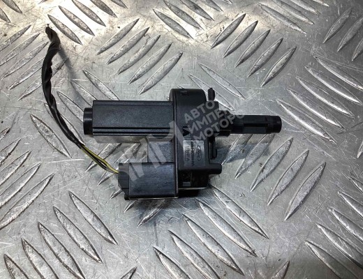 Датчик положения педали сцепления Ford Transit Connect I 2002-2009  Ford Transit Connect Transit Connect I 2002-2009