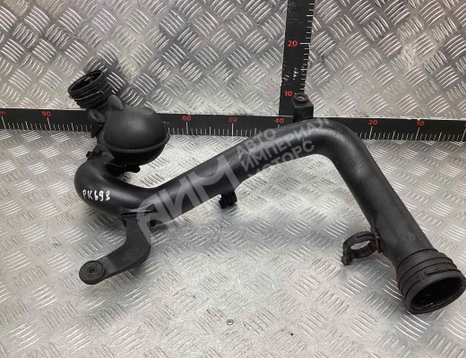 Патрубок интеркулера Audi A3 II (8P) 2003-2005  Audi A3 A3 II (8P) 2003-2005
