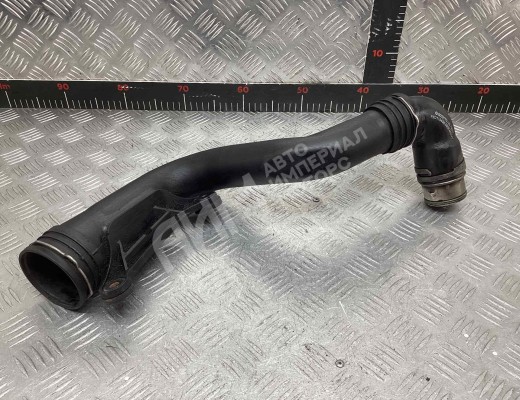 Патрубок интеркулера Audi A3 II (8P) 2003-2005  Audi A3 A3 II (8P) 2003-2005