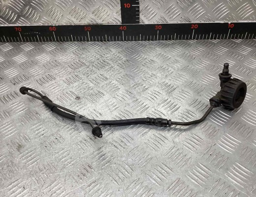 Трубка сцепления Audi A3 II (8P) 2003-2005  Audi A3 A3 II (8P) 2003-2005