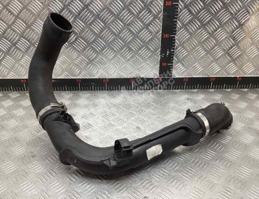 Патрубок интеркулера Skoda Octavia A5 (1Z) 2008-2013 рестайлинг  Skoda Octavia Octavia A5 (1Z) 2008-2013 рестайлинг