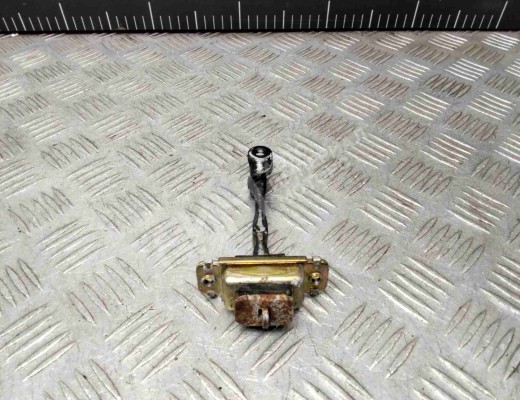 Ограничитель открывания двери передней Hyundai Sonata IV (EF) 2001-2004 рестайлинг  Hyundai Sonata Sonata IV (EF) 2001-2004 рестайлинг