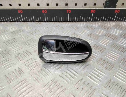 Ручка внутренняя передняя левая Hyundai Sonata IV (EF) 2001-2004 рестайлинг  Hyundai Sonata Sonata IV (EF) 2001-2004 рестайлинг
