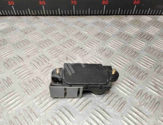 Активатор (привод) замка двери Hyundai Sonata IV (EF) 2001-2004 рестайлинг  Hyundai Sonata Sonata IV (EF) 2001-2004 рестайлинг