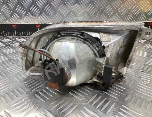 Фара противотуманная правая Skoda Octavia A5 (1Z) 2004-2008  Skoda Octavia Octavia A5 (1Z) 2004-2008