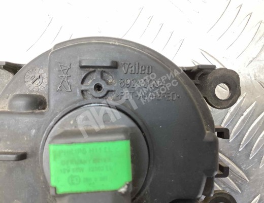 Фара противотуманная левая Ford Fusion (JU) 2002-2005  Ford Fusion Fusion (JU) 2002-2005