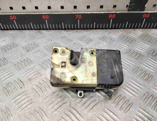 Замок двери передней правой Peugeot 406 1995-2004  Peugeot 406 406 1995-2004