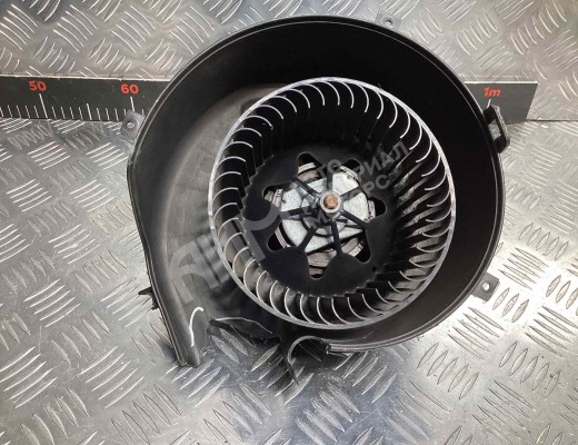 Моторчик печки Opel Vectra C 2005-2009 рестайлинг  Opel Vectra Vectra C 2005-2009 рестайлинг