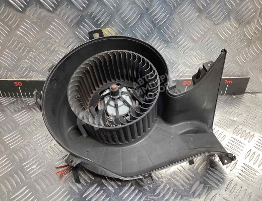 Моторчик печки Opel Vectra C 2002-2005  Opel Vectra Vectra C 2002-2005