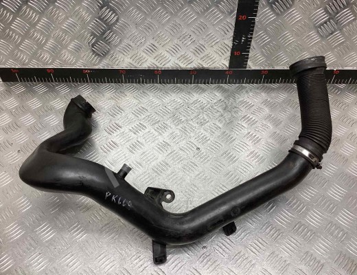 Патрубок воздушного фильтра Opel Astra H 2004-2007  Opel Astra Astra H 2004-2007