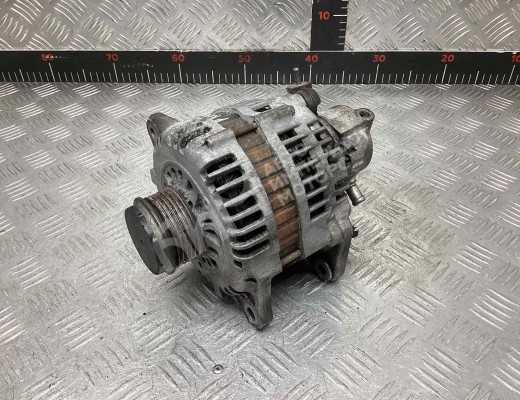 Генератор Opel Astra H 2004-2007  Opel Astra Astra H 2004-2007