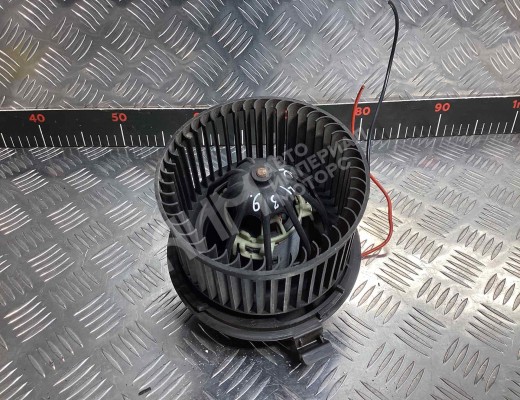 Моторчик печки Renault Megane II 2002-2006  Renault Megane Megane II 2002-2006