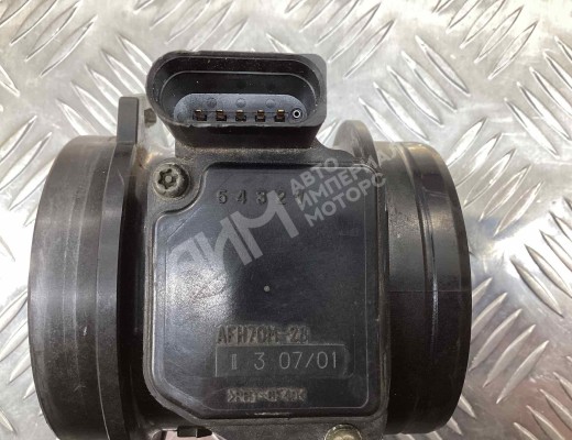 Расходомер воздуха Audi A4 B6 (8EC, 8E5) 2000-2004  Audi A4 A4 B6 (8EC, 8E5) 2000-2004