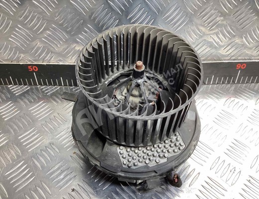 Моторчик печки Volkswagen Passat B6 (3C) 2005-2010  Volkswagen Passat Passat B6 (3C) 2005-2010