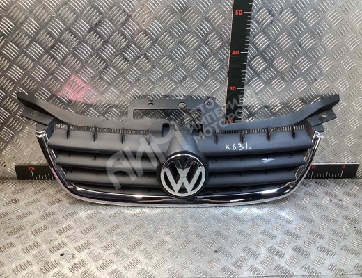 Решетка радиатора Volkswagen Touran I (1T) 2003-2006  Volkswagen Touran Touran I (1T) 2003-2006