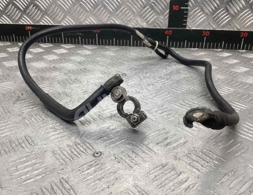 Клемма аккумулятора минус Audi A3 I (8L) 2000-2003 рестайлинг  Audi A3 A3 I (8L) 2000-2003 рестайлинг