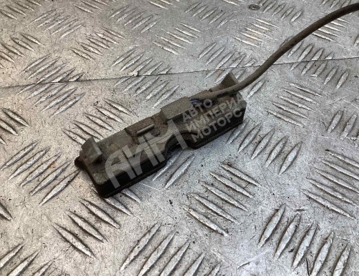 Кнопка открытия багажника Ford Mondeo III 2003-2007 рестайлинг  Ford Mondeo Mondeo III 2003-2007 рестайлинг