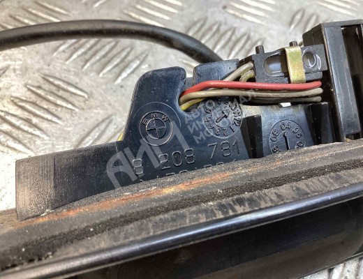 Накладка подсветки номера BMW 3-Series (E46) 2001-2005 рестайлинг  BMW 3-Series 3-Series (E46) 2001-2005 рестайлинг