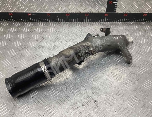 Патрубок интеркулера Toyota Avensis II (T250) 2003-2008  Toyota Avensis Avensis II (T250) 2003-2008