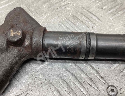 Форсунка Toyota Avensis II (T250) 2003-2008  Toyota Avensis Avensis II (T250) 2003-2008