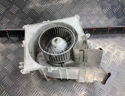 Моторчик печки Nissan X-trail (T30) 2004-2007 рестайлинг  Nissan X-Trail X-trail (T30) 2004-2007 рестайлинг