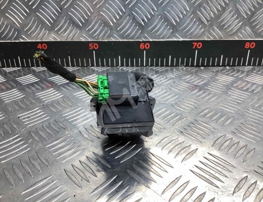 Переключатель дворников Land Rover Discovery III (LA) 2004-2009  Land Rover Discovery Discovery III (LA) 2004-2009