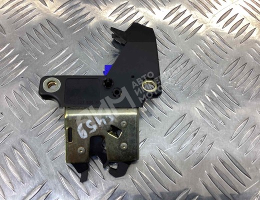 Замок багажника Audi A4 B6 (8EC, 8E5) 2000-2004  Audi A4 A4 B6 (8EC, 8E5) 2000-2004
