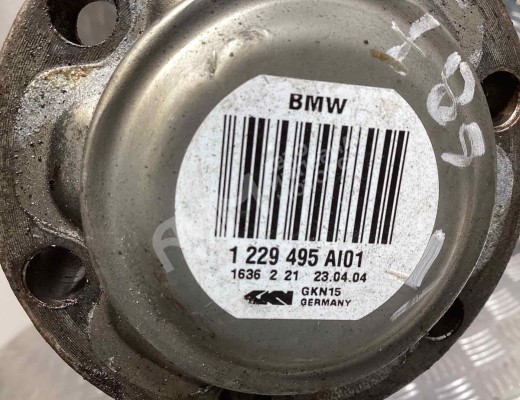 Полуось задняя (приводной вал, ШРУС) BMW 3-Series (E46) 2001-2005 рестайлинг  BMW 3-Series 3-Series (E46) 2001-2005 рестайлинг