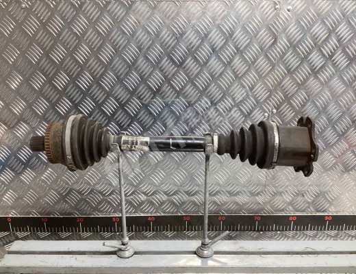 Полуось передняя левая (приводной вал, ШРУС) Audi A6 Allroad C5 (4BH) 2000-2005  Audi A6 Allroad A6 Allroad C5 (4BH) 2000-2005