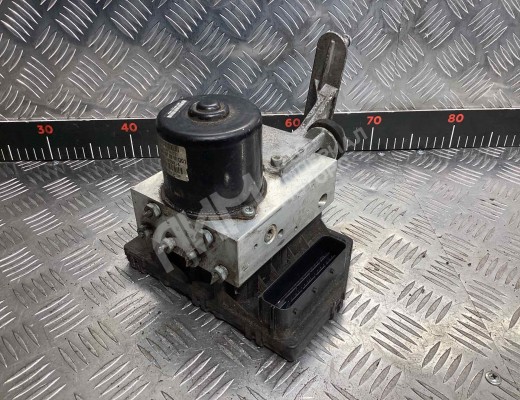 Блок ABS Mercedes C (W203) 2000-2004  Mercedes C C (W203) 2000-2004