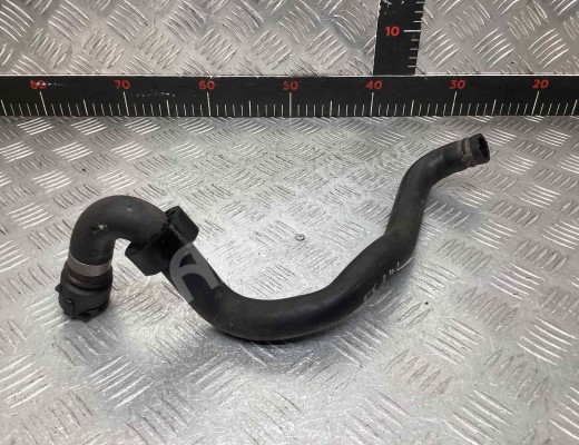 Патрубок отопителя (печки) Audi A4 B5 (8D) 1994-1999  Audi A4 A4 B5 (8D) 1994-1999