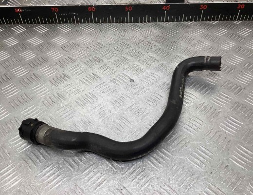Патрубок отопителя (печки) Audi A4 B5 (8D) 1994-1999  Audi A4 A4 B5 (8D) 1994-1999