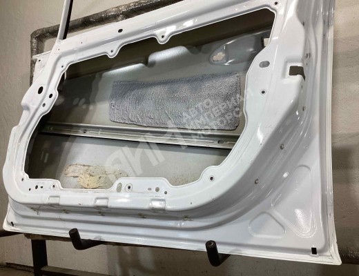 Дверь передняя правая Ford Fiesta VI 2008-2018  Ford Fiesta Fiesta VI 2008-2018