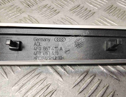 Накладка двери передней правой Audi A6 C6 (4F) 2004-2008  Audi A6 A6 C6 (4F) 2004-2008